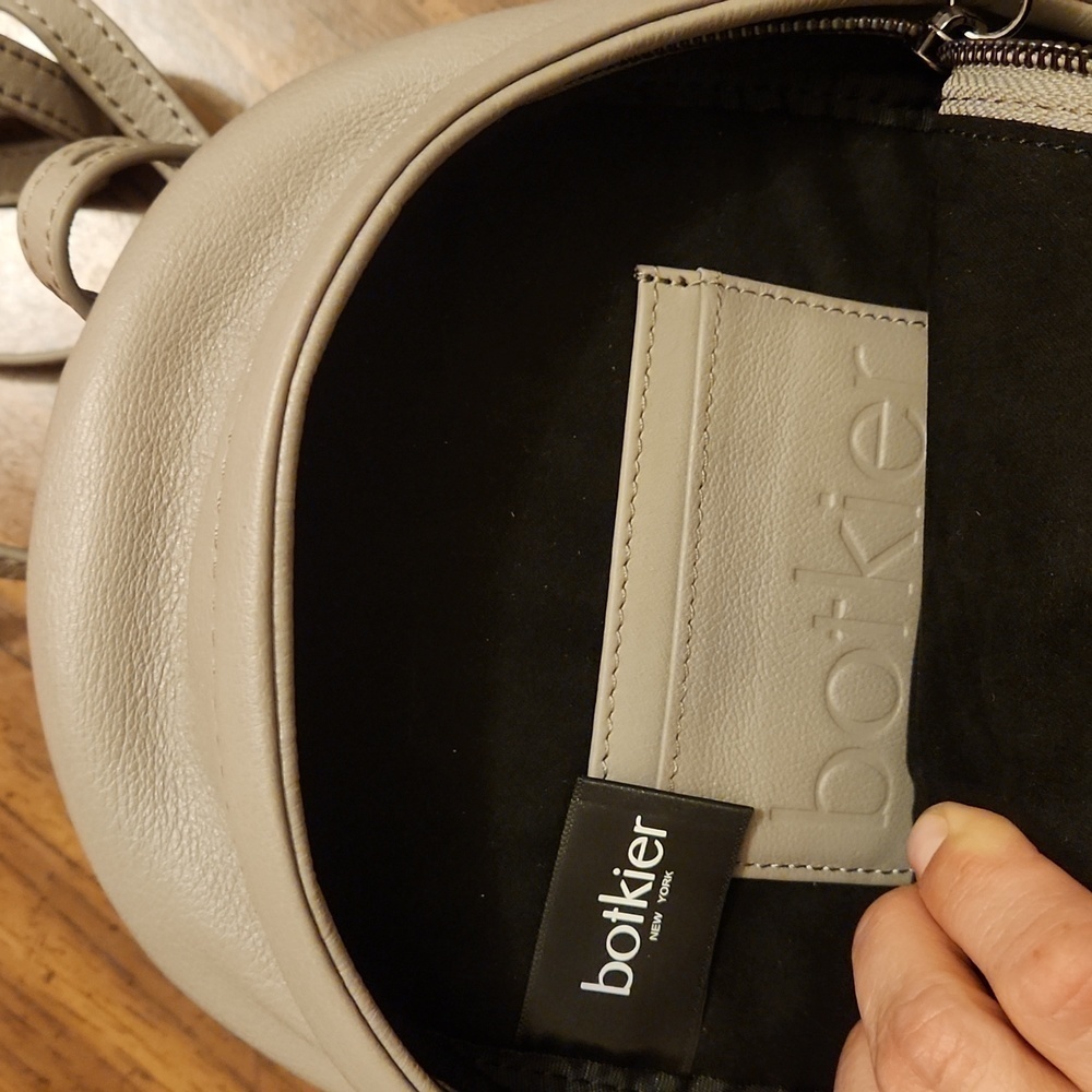 Botkier Dakota Leather Mini Convertible Backpack Crossbody in Fog Gray - Picture 5 of 8
